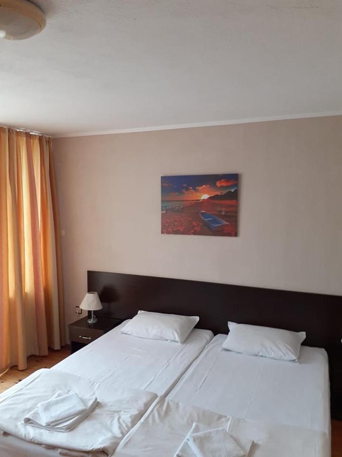Къща за гости Смокиня Hotel Обзор Екстериор снимка
