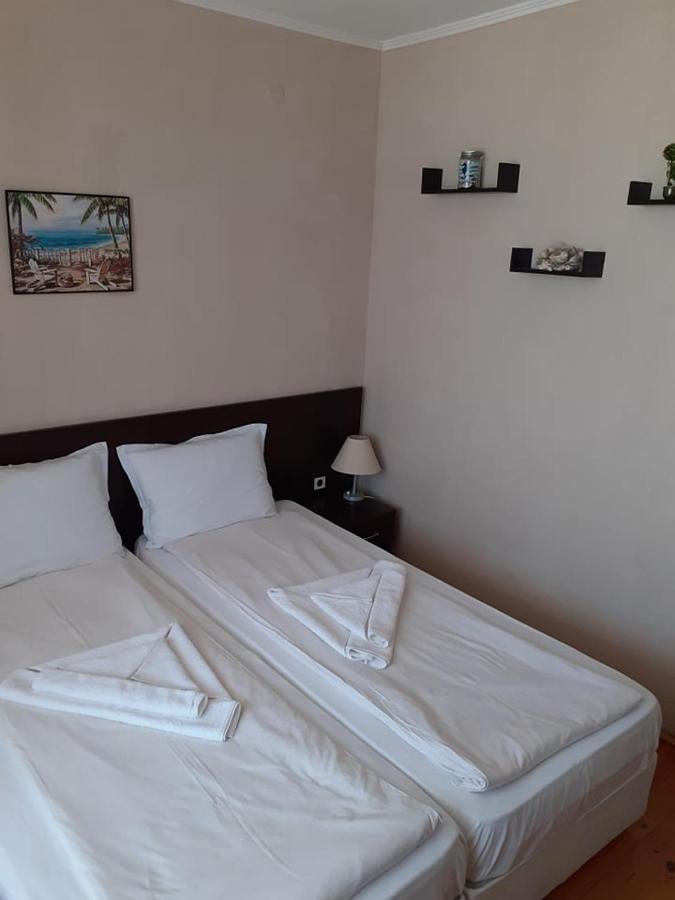 Къща за гости Смокиня Hotel Обзор Екстериор снимка
